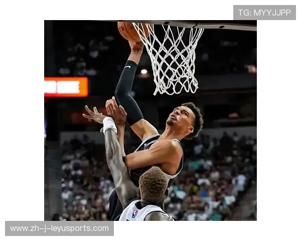 关键抢断 + 绝杀，这就是超级巨星的气质